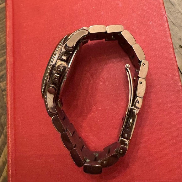 Michael Kors Women's MK5493 Brown Stainless Steel Watch- Needs New Battery - Picture 5 of 8